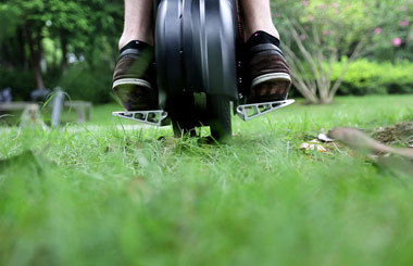 self-balance unicycle,scooter with single wheel,Airwheel Q3